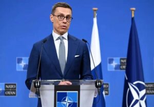 رئیس‌جمهور فنلاند: با ترامپ درباره ناتو، اوکراین و ایران گفت‌وگو داشتم