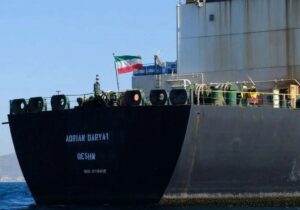 سرنوشت عجیب ۴ میلیون بشکه نفت ایران / بلومبرگ گزارش کرد