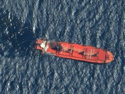 سرگردانی ۸۰۰ کشتی در خلیج فارس/ مالکان نفتکش‌ها حرکت نمی‌کنند