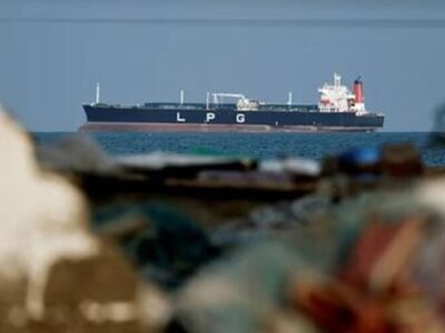 عبور دو کشتی حامل گاز مایع از تنگه هرمز/ این کشتیهای متعلق به کدام کشور بودند؟