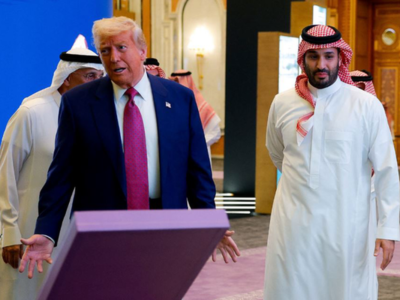 فشار عربستان بر ترامپ برای پایان محاصره تنگه هرمز/ دلیل ترس بن سلمان چیست؟