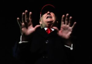 قطعنامه محدود کردن اختیارات جنگی ترامپ برای ششمین بار رای‌گیری می‌شود