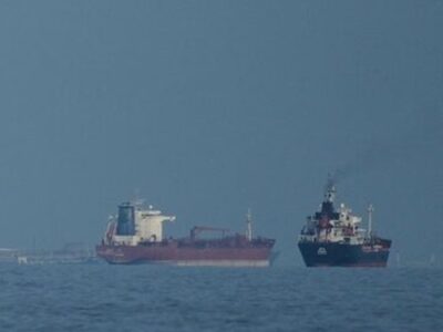 محاصره دریایی ایران قیمت نفت را شدیدا افزایش می‌دهد