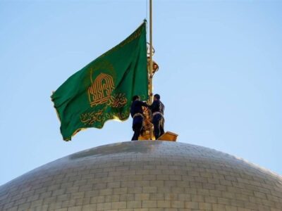 پرچم گنبد امام رضا(ع) تعویض و به رنگ سبز درآمد