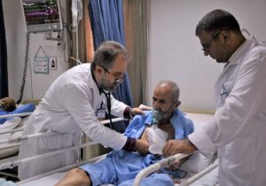 ضرورت بازنگری در تربیت پزشک و تقویت نقش انجمن‌های علمی