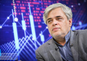 مهاجری: پزشکیان باید همان ابتدای دولت، ترکیب شوراهای مخالف اینترنت آزاد را تغییر می داد/ وضع فعلی اینترنت،به سرمایه اجتماعی نظام و رئیس جمهور ضربه زده