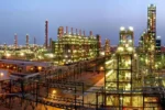 پیگیری بازگشت ۱۸ میلیارد دلار ارز صادراتی برای جبران خسارت پتروشیمی‌ها