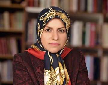 تجارت با اضطراب والدین؛ چگونه «صنعت آموزش» جیب خانواده‌ها را خالی می‌کند؟