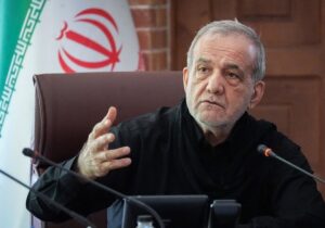 لزوم توسعه خطوط ریلی ترانزیتی کشور؛ استاندران رئیس جمهور استانها هستند