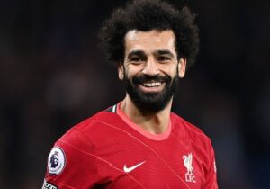 اشک‌های محمد صلاح پس از صعود تاریخی مصر به یک‌هشتم+ عکس