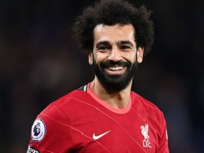 اشک‌های محمد صلاح پس از صعود تاریخی مصر به یک‌هشتم+ عکس