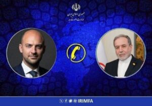 اعتراض عراقچی به رفتار نامتعارف دو دیپلمات فرانسوی در تهران