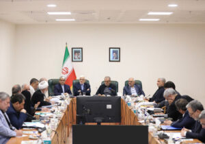 بررسی اقدامات دولت در بازسازی مناطق آسیب‌دیده از جنگ در هئیت دولت