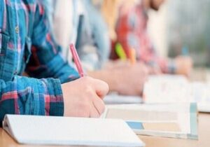 تغییر در تاریخ برگزاری امتحان دین و زندگی پایه یازدهم