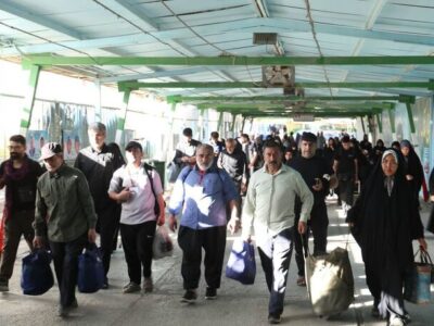 رئیس پلیس راه فراجا:
                بیشترین حجم تردد مرزی از آغاز طرح اربعین ثبت شد| مهران همچنان در صدر