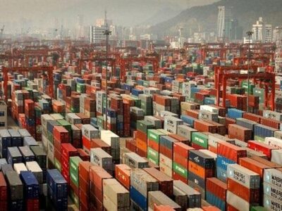 صادرات ۱.۵ میلیارد دلار کالا از طریق گمرکات استان بوشهر