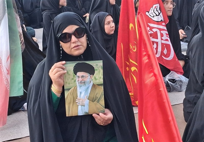 اخبار استان لرستان , استان لرستان , اخبار شهرستان بروجرد , بدرقه آقای شهید ایران , تشییع آیت‌الله‌العظمی سید علی خامنه‌ای , شهید امام خامنه ای (ره) , 