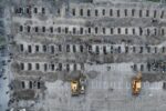 فرزندان بیگناهت در دادگاه جنایات جنگی شاهد محاکمهات خواهند بود