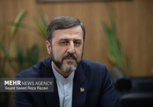 آلودگی نفتی سواحل جزیره قشم ناشی از آثار تجاوز نظامی خارجی است