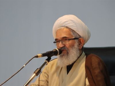 آیتالله معلمی: ضربات دشمن ملت ایران را متحدتر و استوارتر کرد