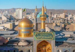 ایوانهای حرم مطهر رضوی به نام پیامبر رحمت (ص) مزین شد