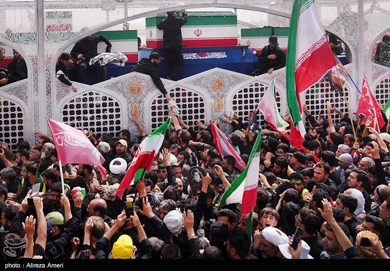 شهید امام خامنه ای (ره) , اخبار قم , بدرقه آقای شهید ایران , تشییع امام شهید , تشییع رهبر شهید , 