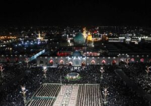 برگزاری آیین سنتی خطبه‌خوانی شهادت حضرت رضا(ع) در حرم مطهر