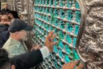 تشرف قالیباف به حرم امامین جوادین در پایان اولین روز سفر به عراق