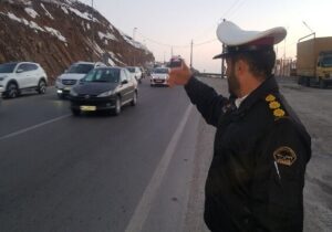 جزئیات تمهیدات ترافیکی پلیس برای روزهای پایانی ماه سفر در محورهای منتهی به خراسان رضوی