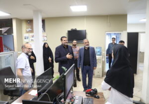 حضور «احمد نادری» در خبرگزاری مهر به مناسبت روز خبرنگار
