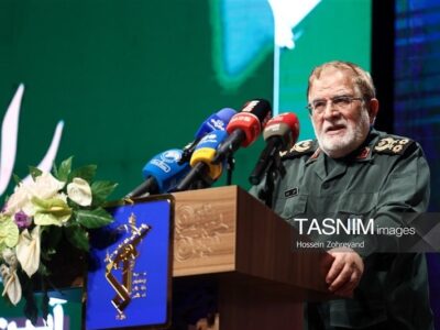 سرلشکر ایزدی:آمریکا خواب تصرف خاک ایران راببیند/ترامپ را مستأصل کردیم