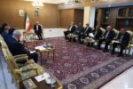 عارف پیشنهاد تشکیل اتحادیه کشورها و مناطق فارسی‌زبان را مطرح کرد