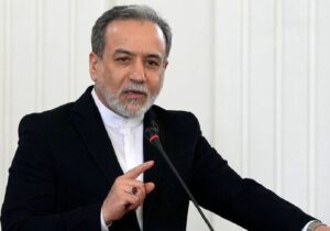 عراقچی: آماده همکاری با بخش خصوصی در زمینه توسعه گردشگری هستیم