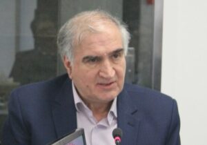 فاصله قیمت از مزرعه تا سفره؛ کشاورز کمترین سهم را از قیمت نهایی دارد