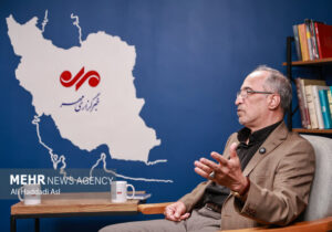 آشتیانی:دشمن باید بفهمد کت تن کیست؛آمریکا به دیوار سخت ایران خورده است