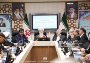 آیت‌الله اعرافی: سند تحول بنیادین باید با الگوهای قوی دنبال شود