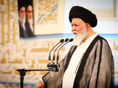 آیت‌الله علم‌الهدی: همه فعالیت‌های دیپلماسی باید تابع میدان باشد