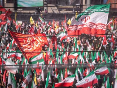 اخلاقی: اتحاد مردم مهمترین عامل اقتدار کشور است