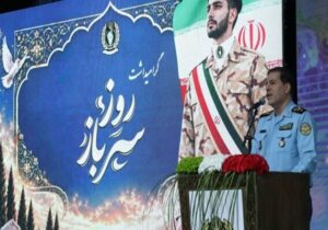 امیر معتمد: همه عرصه‌ها میدان نبرد است