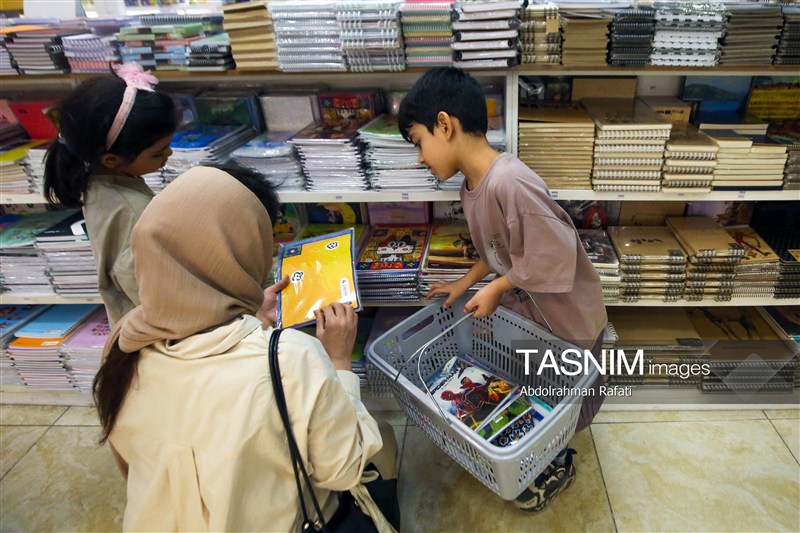 ببینید| بازار داغ لوازم‌التحریر/ دفتر 35 هزاری به 180 هزار تومان رسید