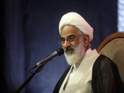 حاجی‌صادقی: شهدا برای جامعه حیات می‌آفرینند
