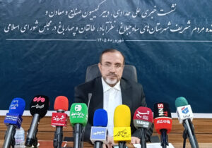 حدادی: وزیر جهاد کشاورزی پاسخگوی وضعیت نهادههای دامی باشد
