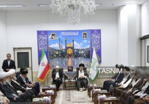 در جلسه اعضای جامعه مدرسین با عارف چه گذشت؟