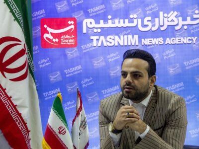 «دپوتات» به صحنه می‌رود؛ روایتی طنز از وعده‌های انتخاباتی و بازی قدرت!