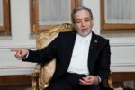 دیدار سرکنسول ایران در کازان با عراقچی