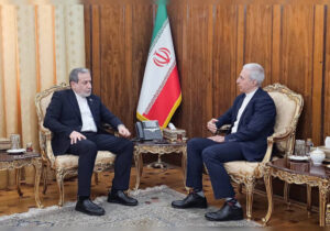 دیدار سرکنسول ایران در گوانجو با عراقچی