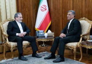 دیدار سفیر جدید ایران در کره جنوبی با وزیر امور خارجه