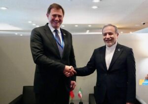 دیدار عراقچی با وزیران امور خارجه سوئیس و ایتالیا