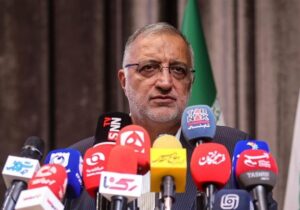 زاکانی: داغ شهدای دانش‌آموز شجره طیبه از حافظه ملت ایران پاک نمی‌شود