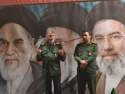 سردار شاکرمی: ۱۶ پایگاه اطلاعاتی آمریکا در منطقه منهدم شد